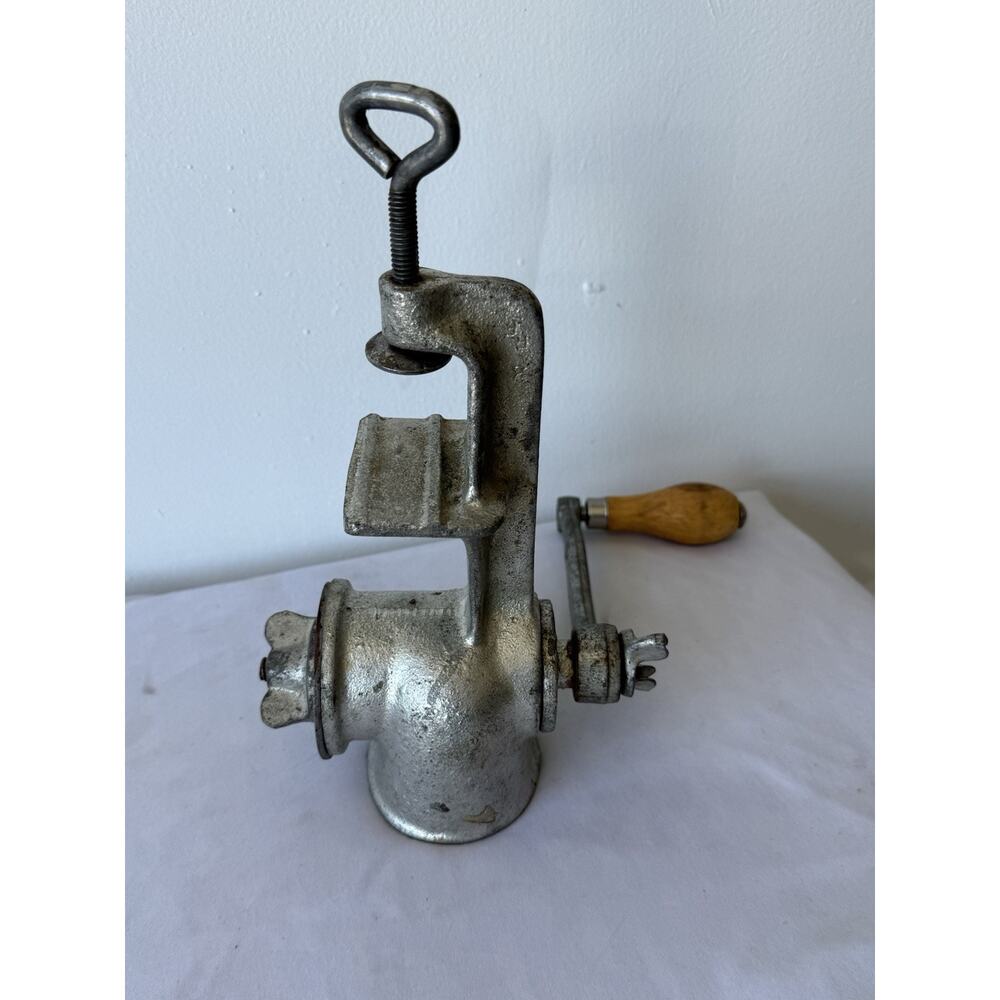 Vintage CLIMAX No. 51 Cast Iron Meat Grinder – Complete Antique Butcher Grinder